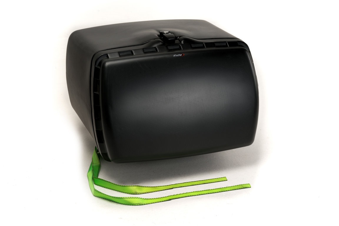 Top box PUIG MAXI BOX 3659N Crni with lock and attached with straps
